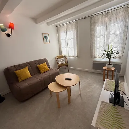 Cozy Downtown - Close To Cite & Shops *